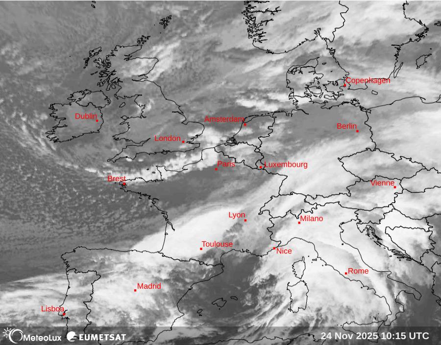 Wiedergabe von Satellitenbildern im Infrarotbereich