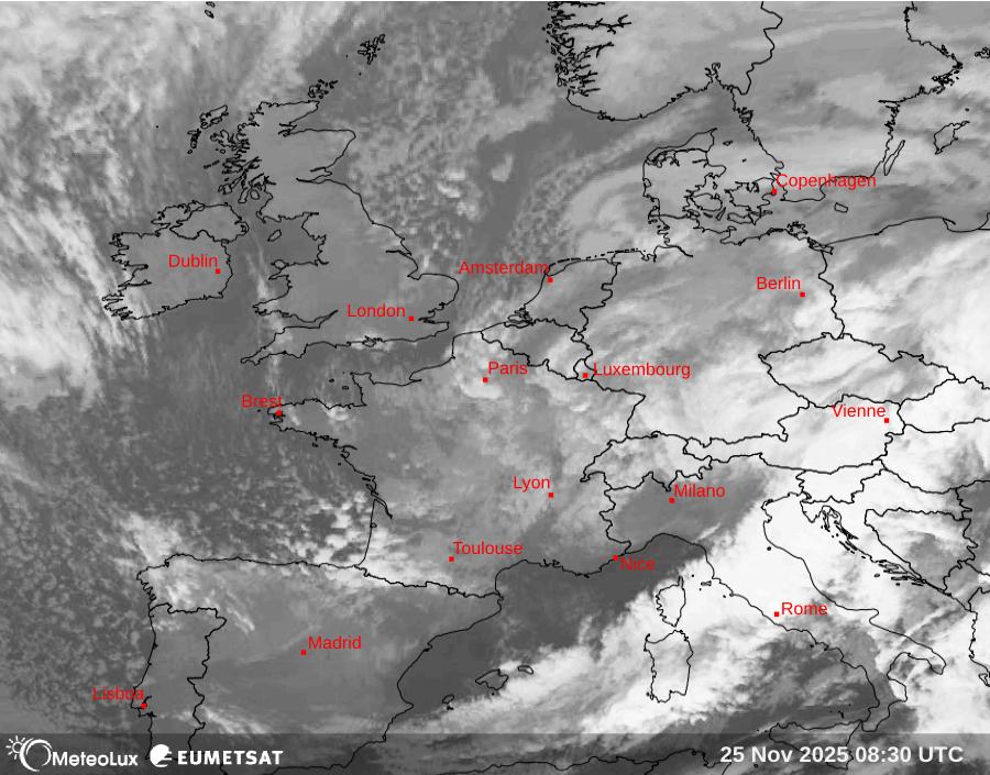 Wiedergabe von Satellitenbildern im Infrarotbereich