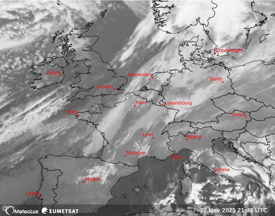Wiedergabe von Satellitenbildern im Infrarotbereich