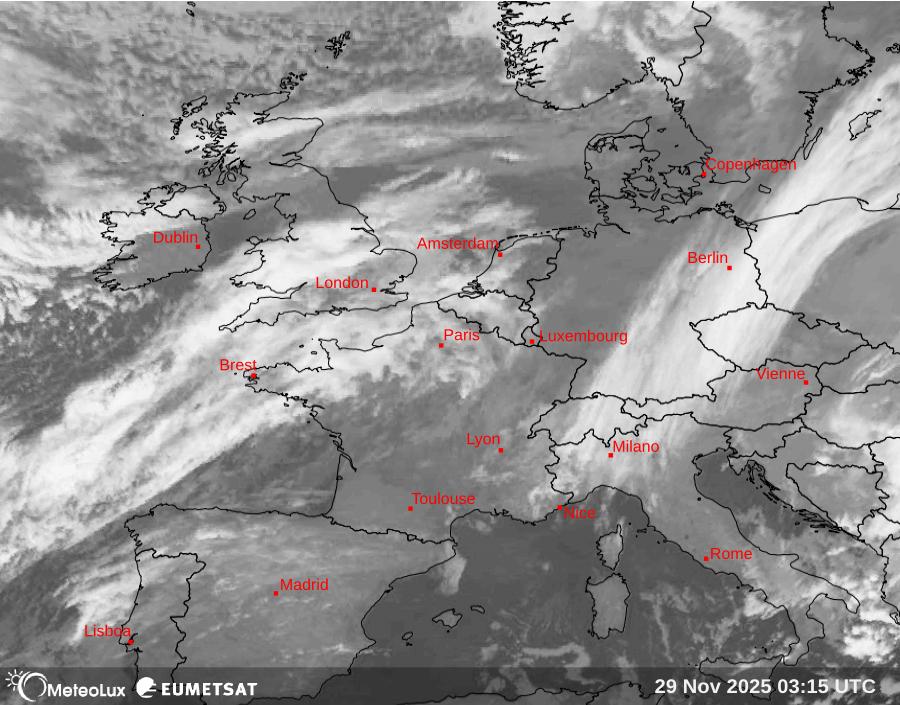Wiedergabe von Satellitenbildern im Infrarotbereich