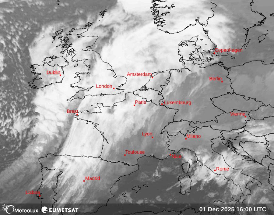 Wiedergabe von Satellitenbildern im Infrarotbereich