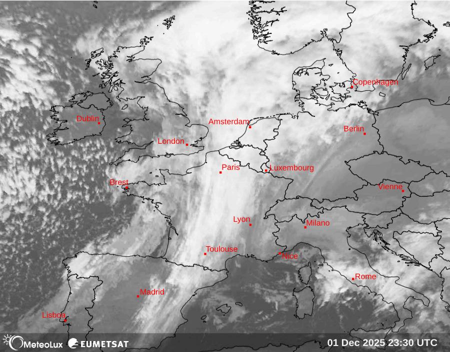 Wiedergabe von Satellitenbildern im Infrarotbereich