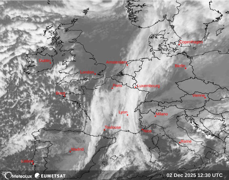 Wiedergabe von Satellitenbildern im Infrarotbereich