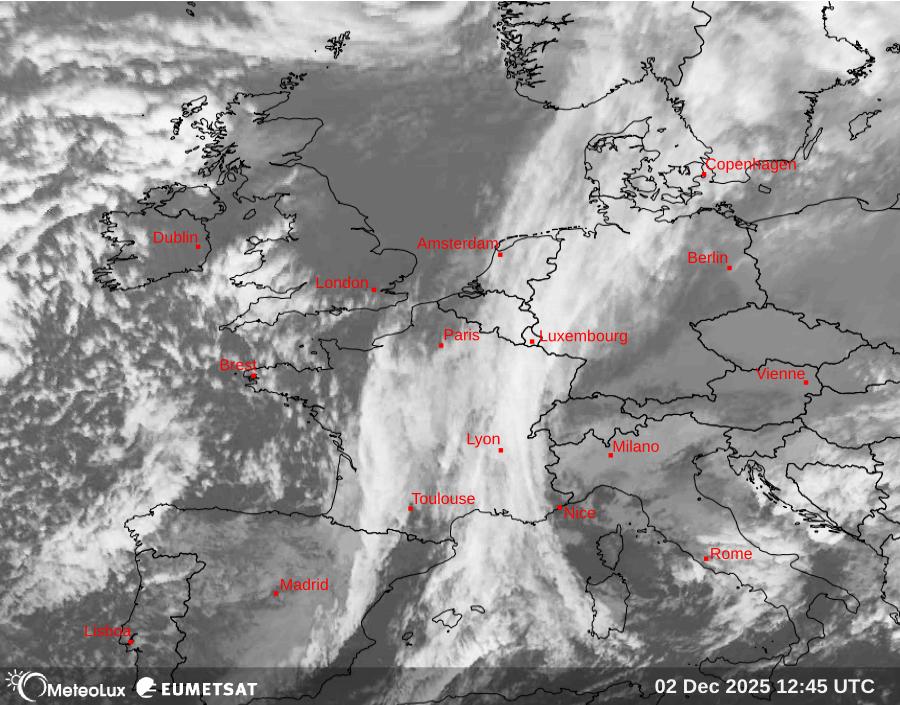Wiedergabe von Satellitenbildern im Infrarotbereich
