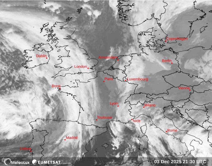 Wiedergabe von Satellitenbildern im Infrarotbereich