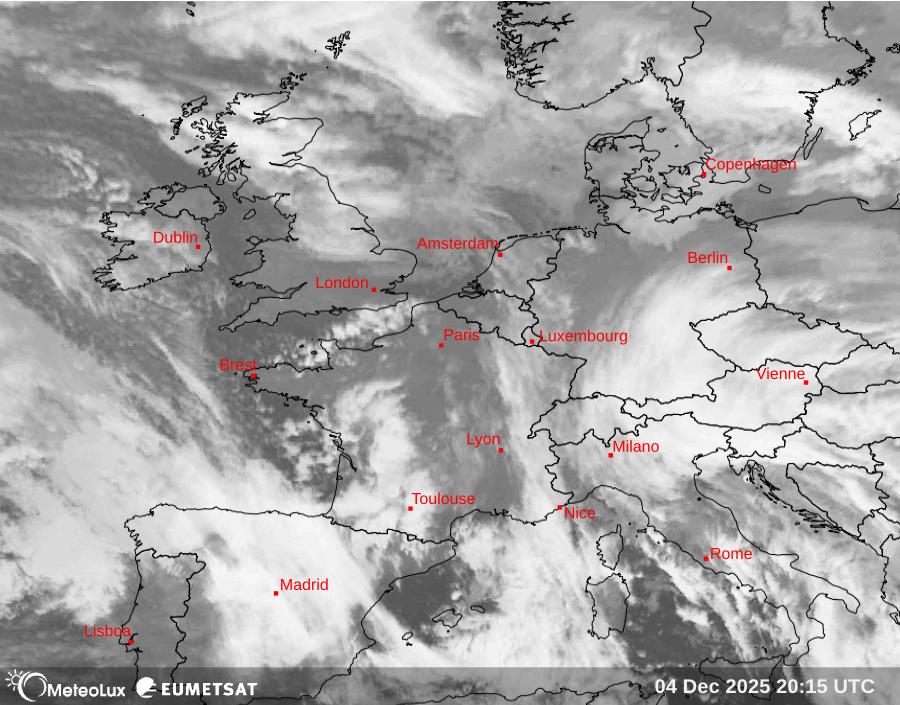 Wiedergabe von Satellitenbildern im Infrarotbereich