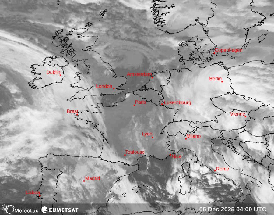 Wiedergabe von Satellitenbildern im Infrarotbereich