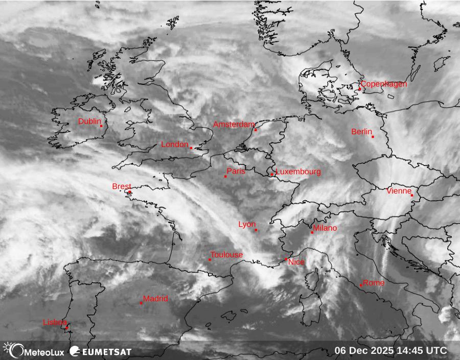 Wiedergabe von Satellitenbildern im Infrarotbereich