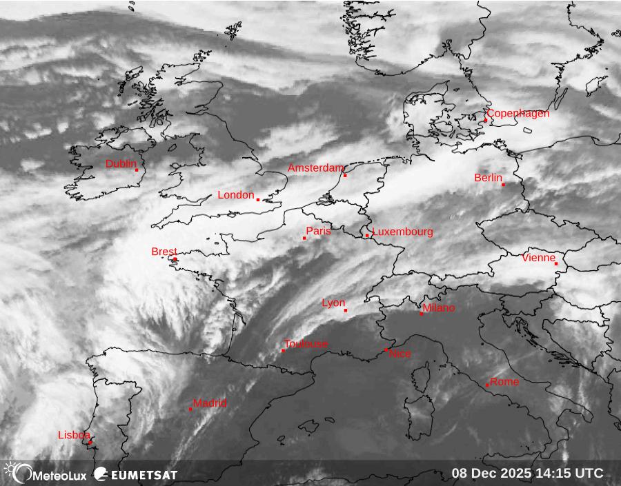 Wiedergabe von Satellitenbildern im Infrarotbereich