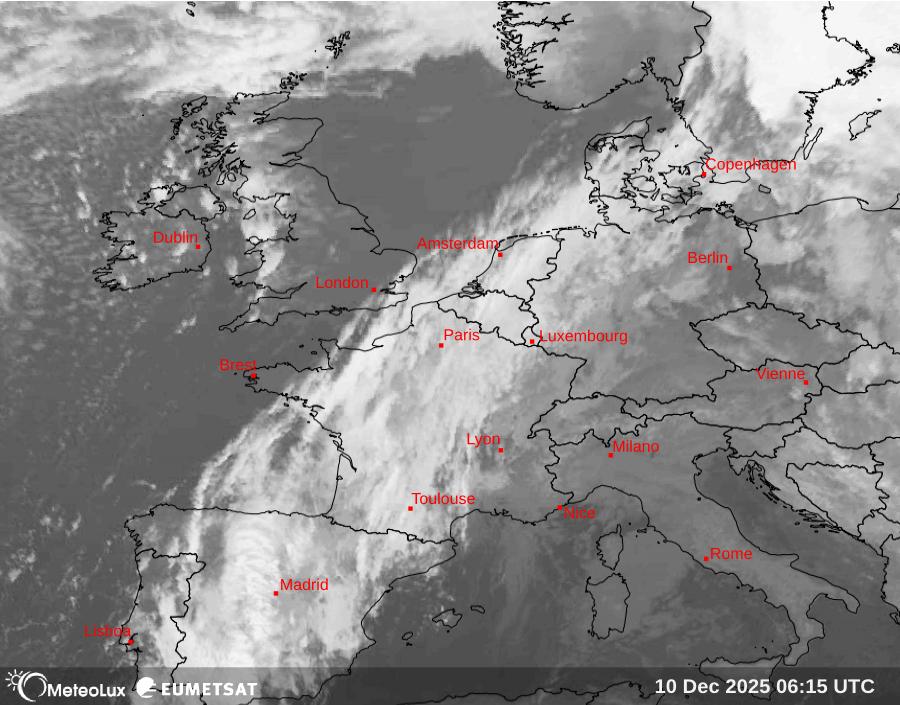 Wiedergabe von Satellitenbildern im Infrarotbereich