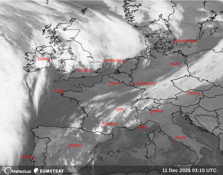 Wiedergabe von Satellitenbildern im Infrarotbereich