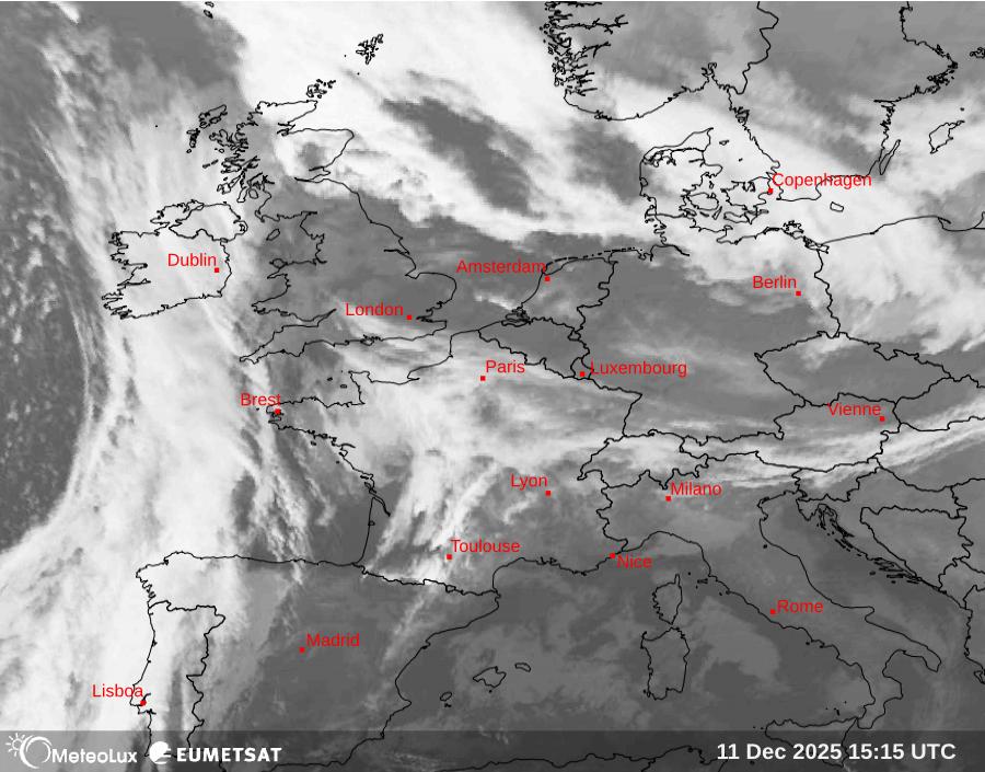 Wiedergabe von Satellitenbildern im Infrarotbereich