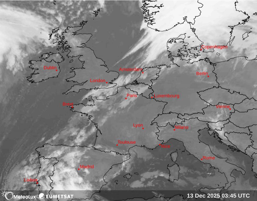 Wiedergabe von Satellitenbildern im Infrarotbereich