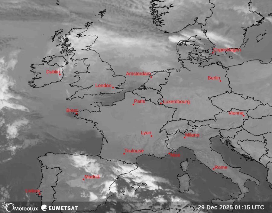 Wiedergabe von Satellitenbildern im Infrarotbereich