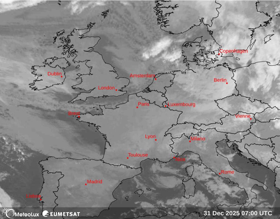 Wiedergabe von Satellitenbildern im Infrarotbereich