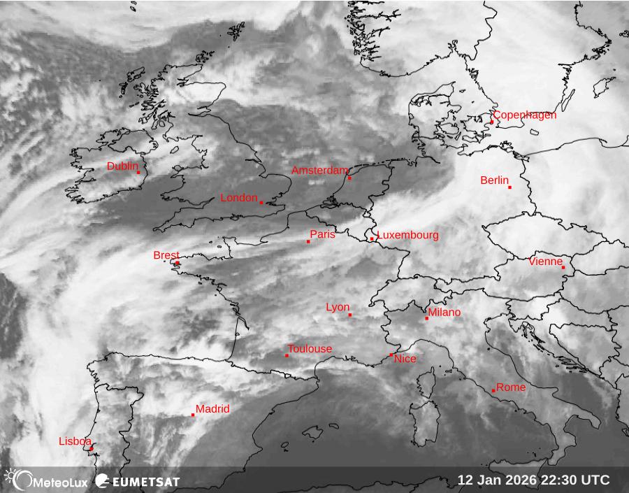 Wiedergabe von Satellitenbildern im Infrarotbereich