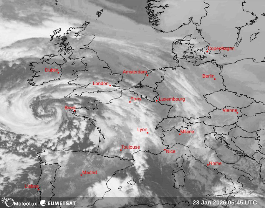 Wiedergabe von Satellitenbildern im Infrarotbereich