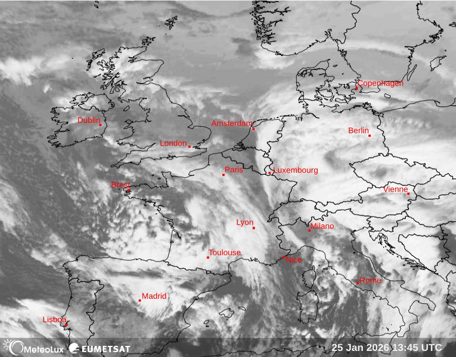Wiedergabe von Satellitenbildern im Infrarotbereich