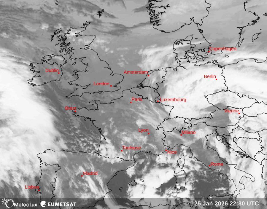 Wiedergabe von Satellitenbildern im Infrarotbereich