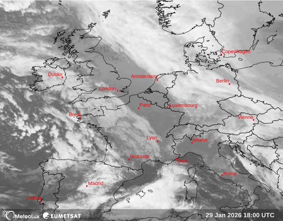 Wiedergabe von Satellitenbildern im Infrarotbereich