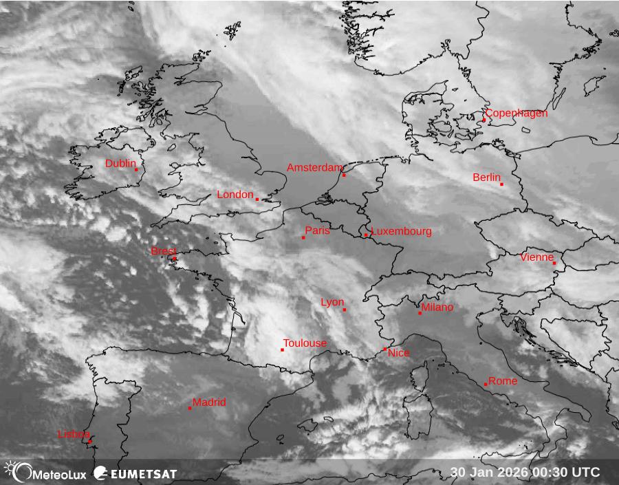 Wiedergabe von Satellitenbildern im Infrarotbereich