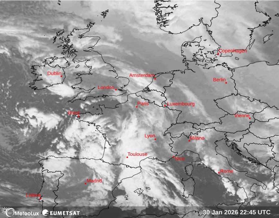 Wiedergabe von Satellitenbildern im Infrarotbereich