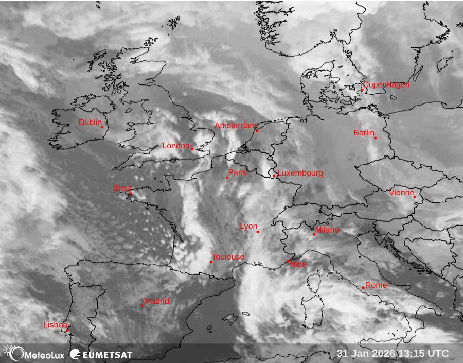 Wiedergabe von Satellitenbildern im Infrarotbereich