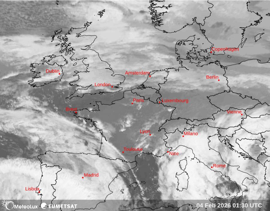 Wiedergabe von Satellitenbildern im Infrarotbereich