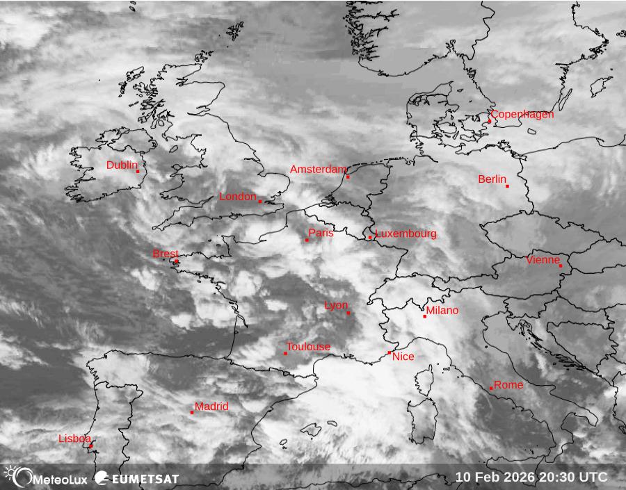 Wiedergabe von Satellitenbildern im Infrarotbereich