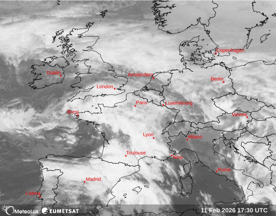 Wiedergabe von Satellitenbildern im Infrarotbereich