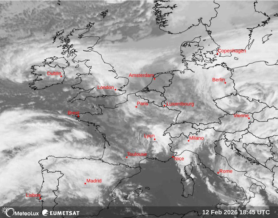 Wiedergabe von Satellitenbildern im Infrarotbereich