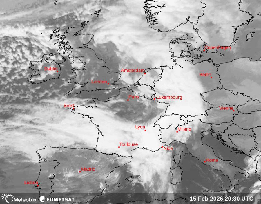 Wiedergabe von Satellitenbildern im Infrarotbereich
