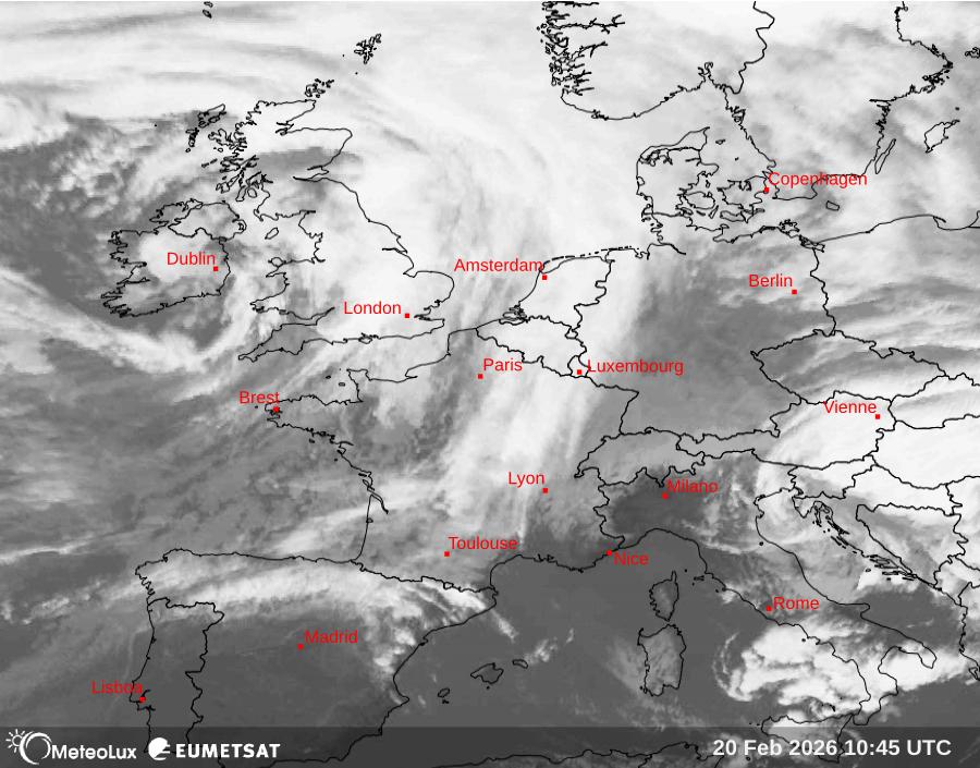 Wiedergabe von Satellitenbildern im Infrarotbereich