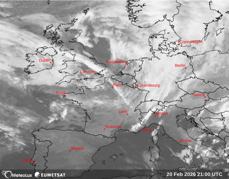 Wiedergabe von Satellitenbildern im Infrarotbereich