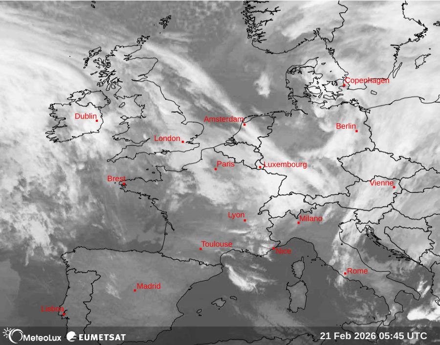 Wiedergabe von Satellitenbildern im Infrarotbereich