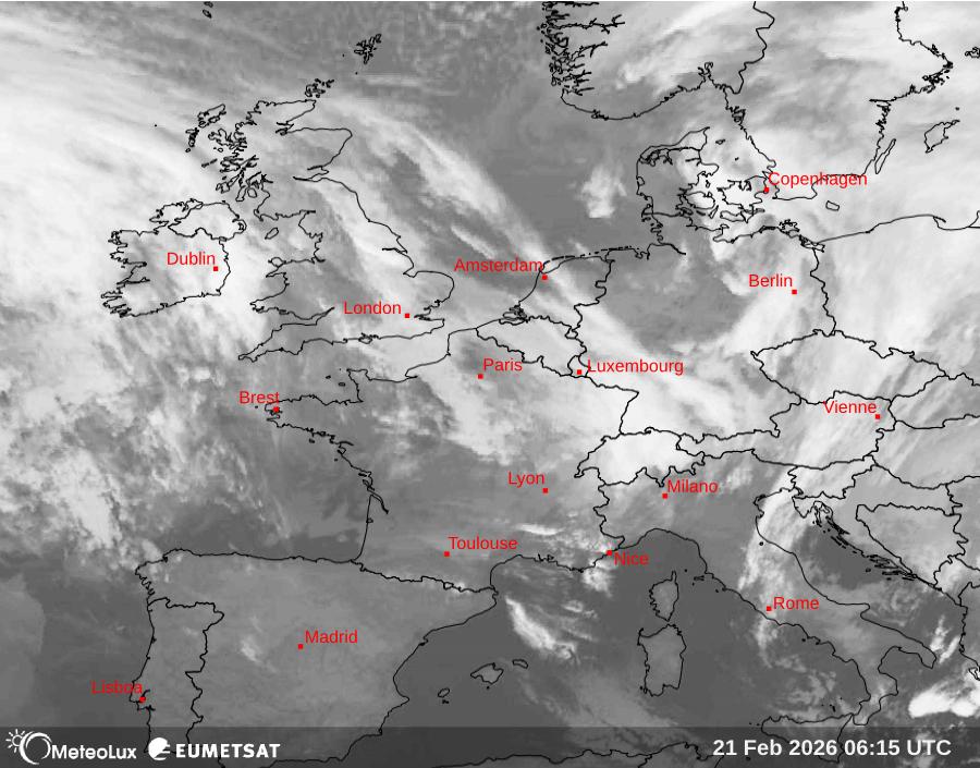 Wiedergabe von Satellitenbildern im Infrarotbereich