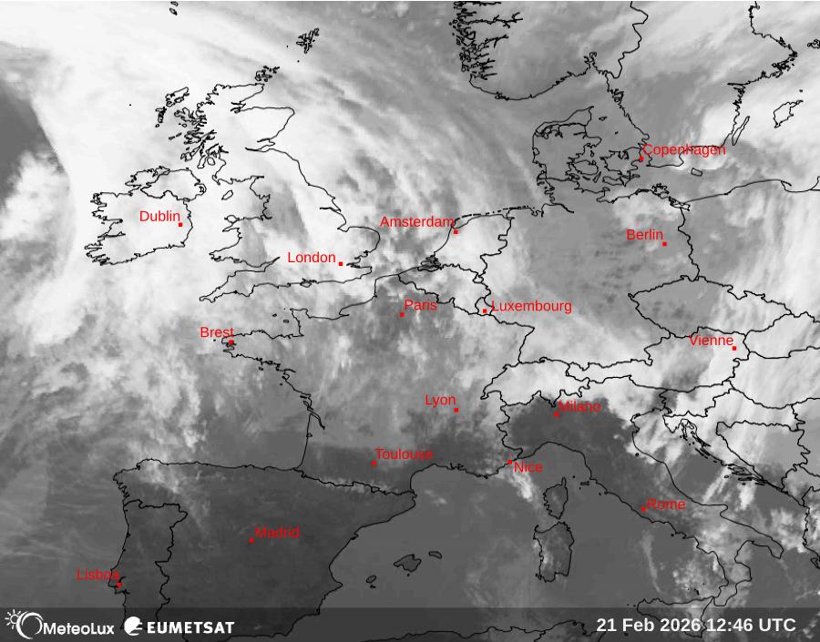 Wiedergabe von Satellitenbildern im Infrarotbereich