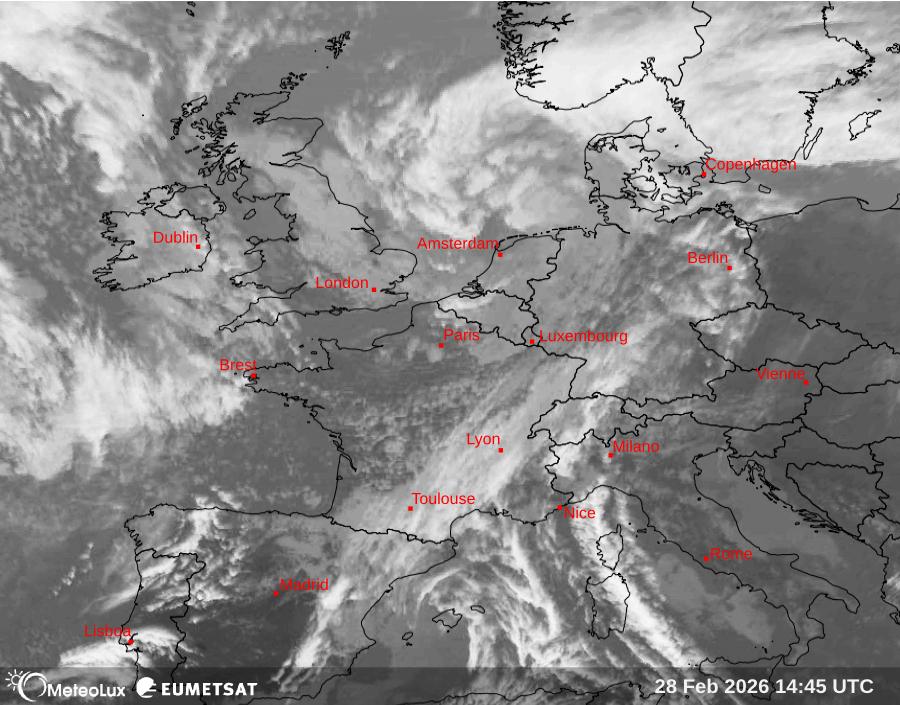 Wiedergabe von Satellitenbildern im Infrarotbereich