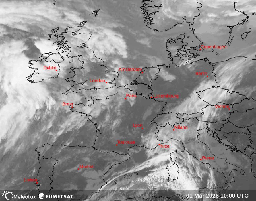 Wiedergabe von Satellitenbildern im Infrarotbereich