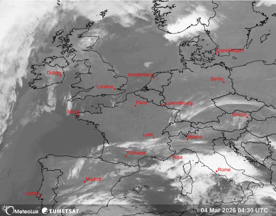 Wiedergabe von Satellitenbildern im Infrarotbereich