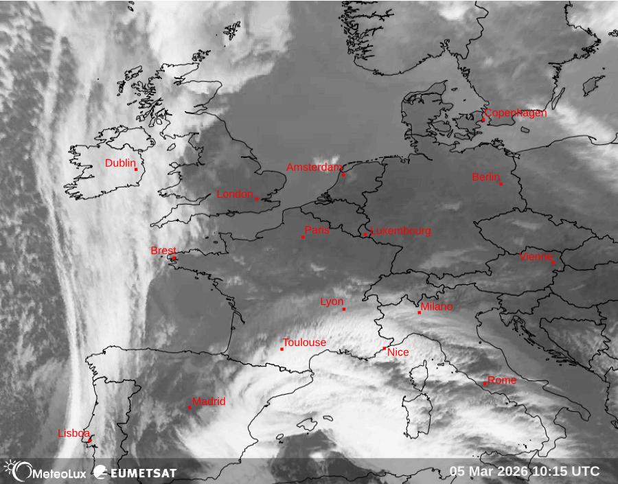 Wiedergabe von Satellitenbildern im Infrarotbereich