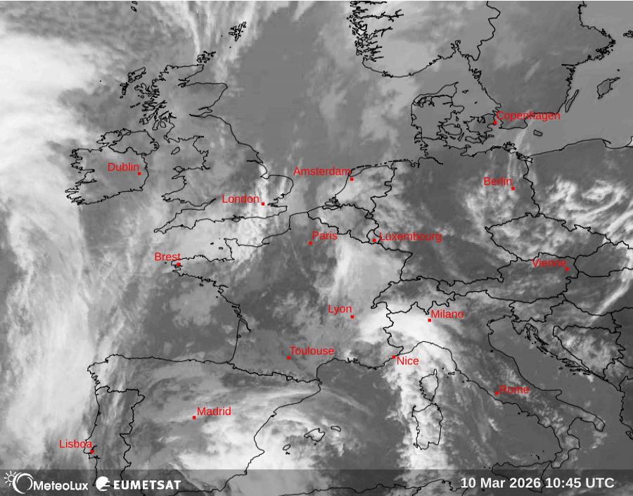 Wiedergabe von Satellitenbildern im Infrarotbereich