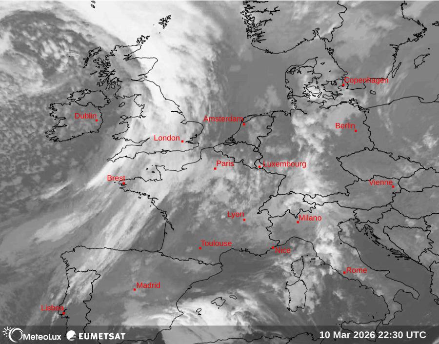 Wiedergabe von Satellitenbildern im Infrarotbereich