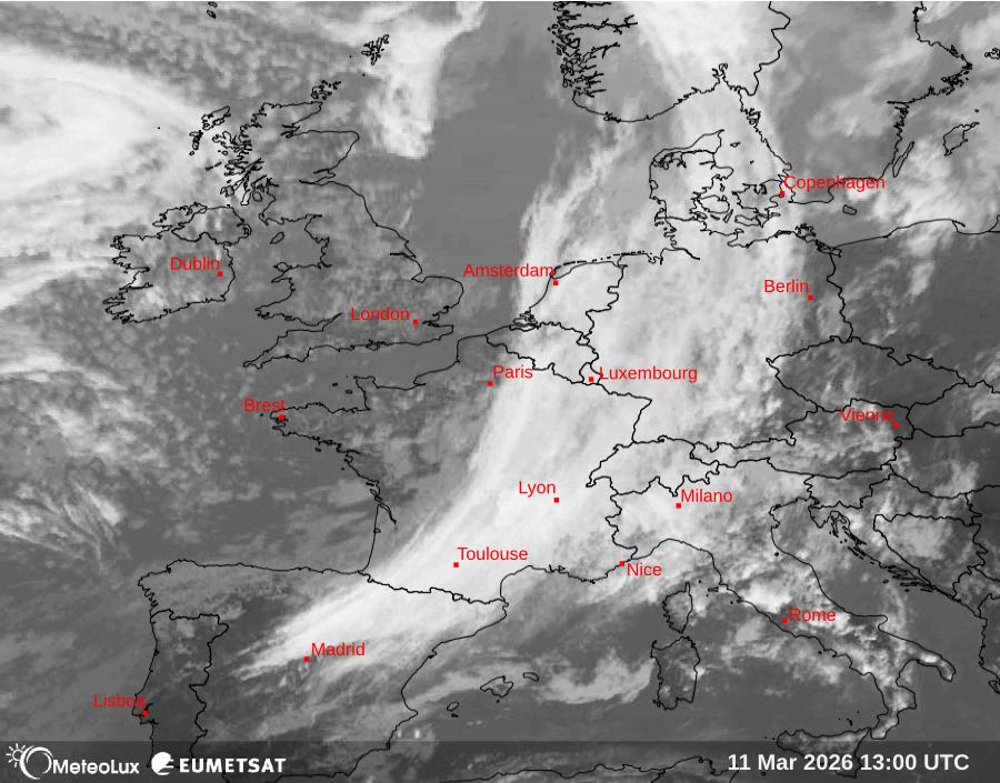 Wiedergabe von Satellitenbildern im Infrarotbereich
