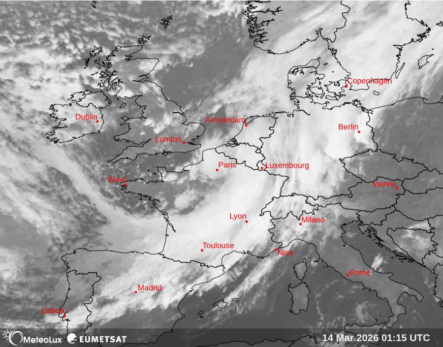 Wiedergabe von Satellitenbildern im Infrarotbereich