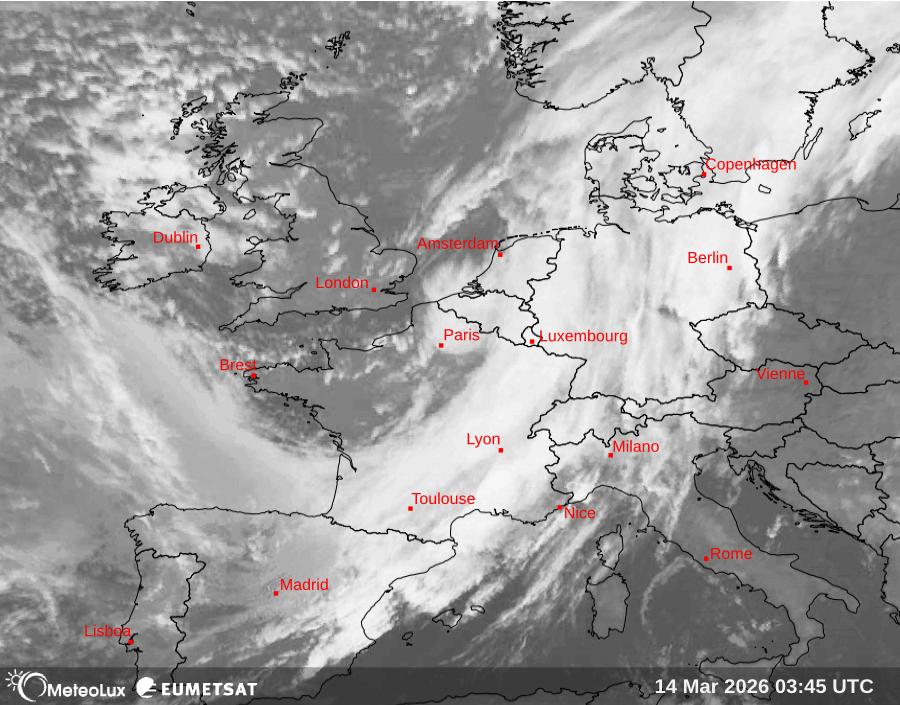 Wiedergabe von Satellitenbildern im Infrarotbereich