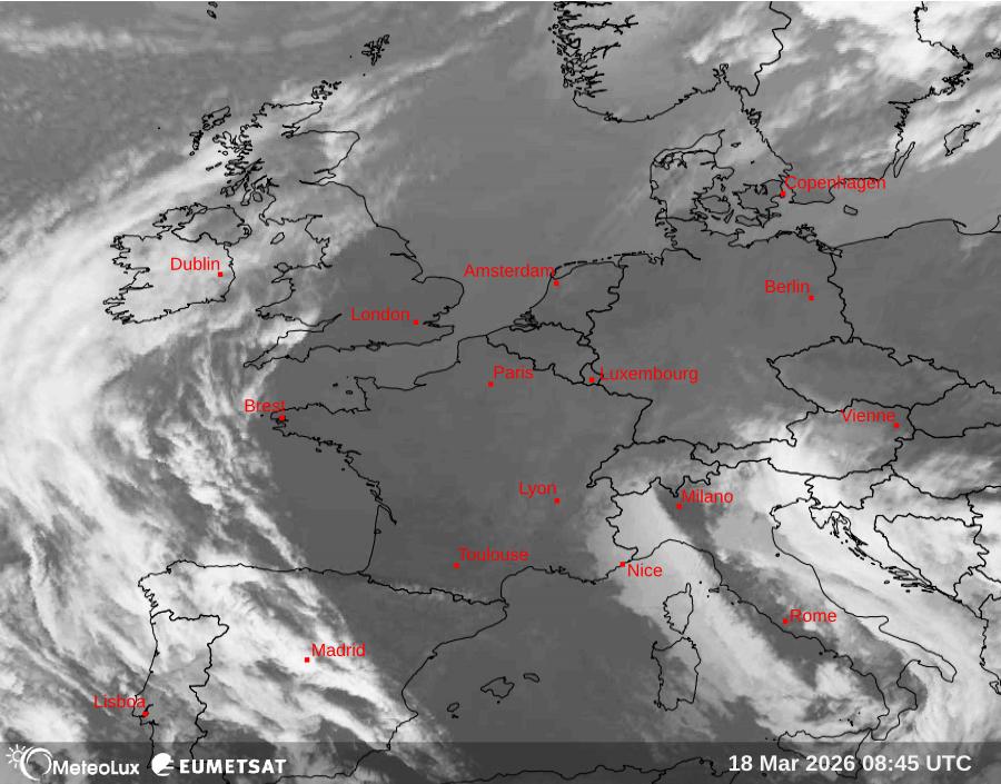 Wiedergabe von Satellitenbildern im Infrarotbereich