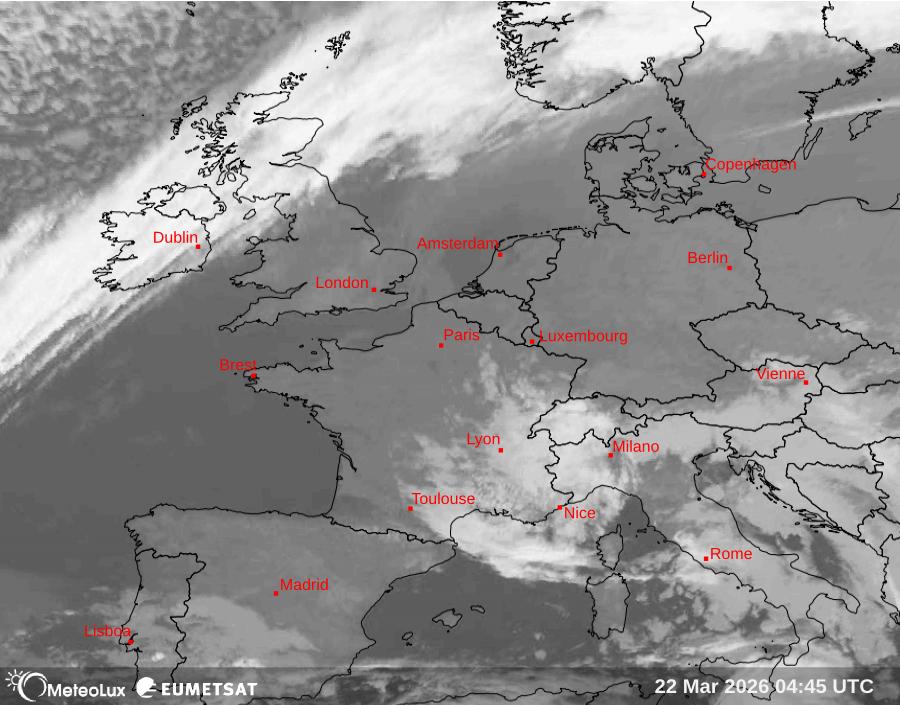 Wiedergabe von Satellitenbildern im Infrarotbereich