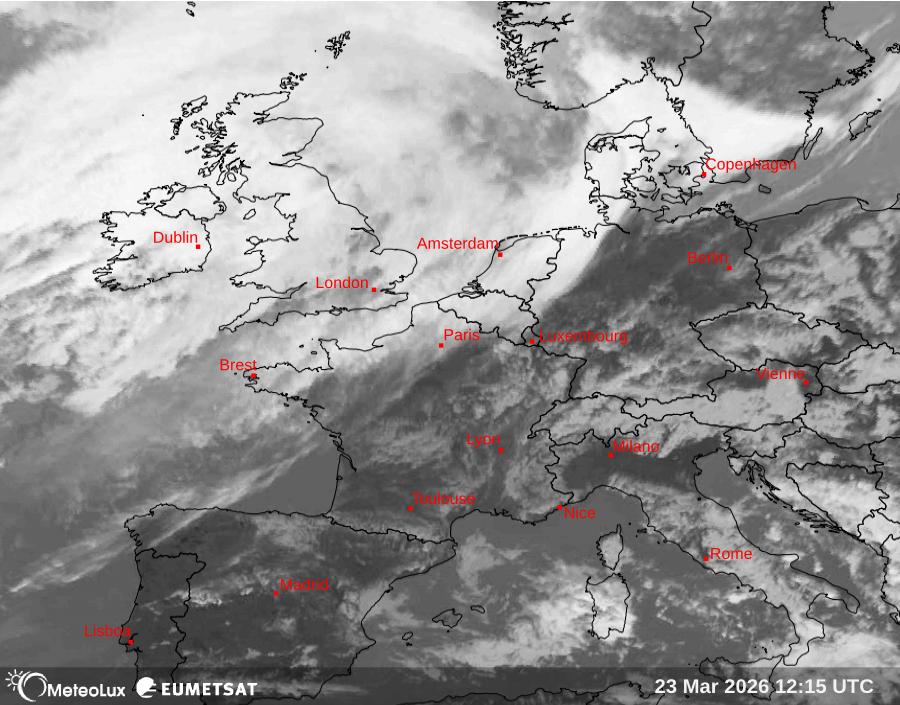Wiedergabe von Satellitenbildern im Infrarotbereich
