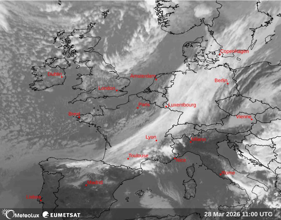 Wiedergabe von Satellitenbildern im Infrarotbereich
